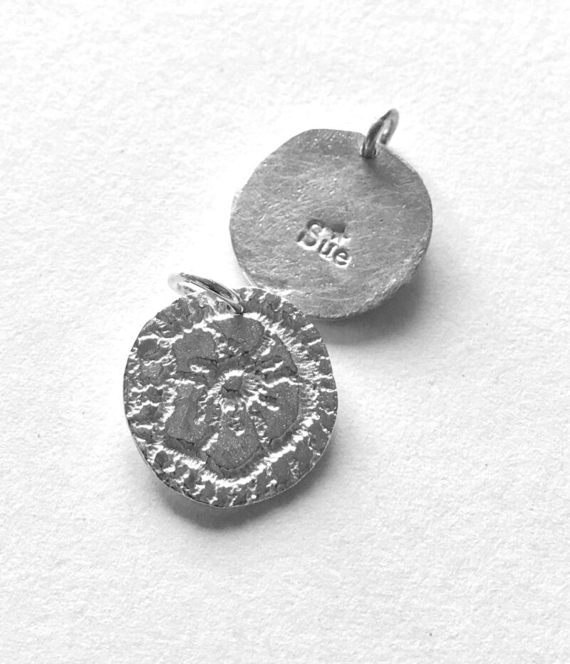 Colgante moneda flor - Imagen 3