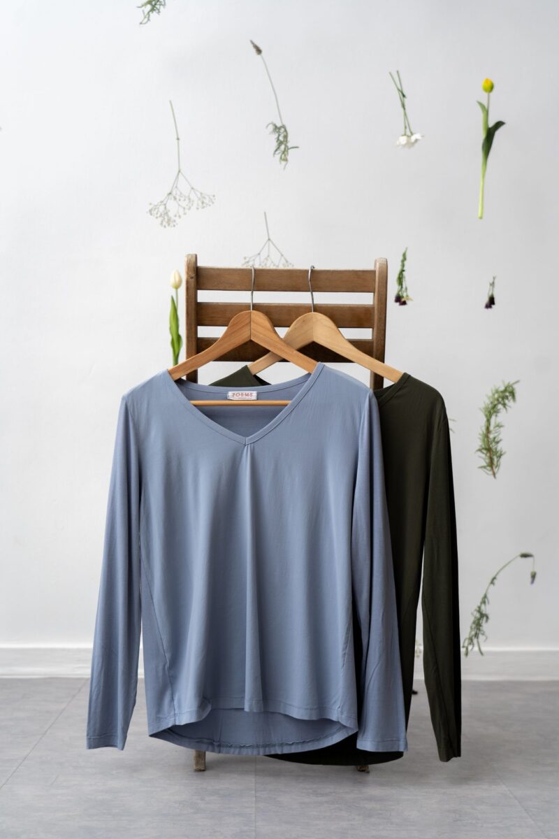 Camiseta pico latina - Imagen 3