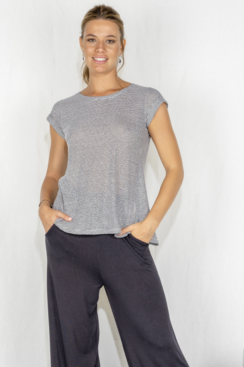 Camiseta esquena oberta
