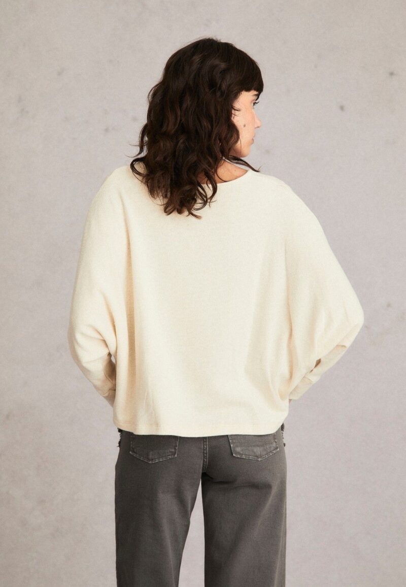 Camiseta murciélago - Imagen 3