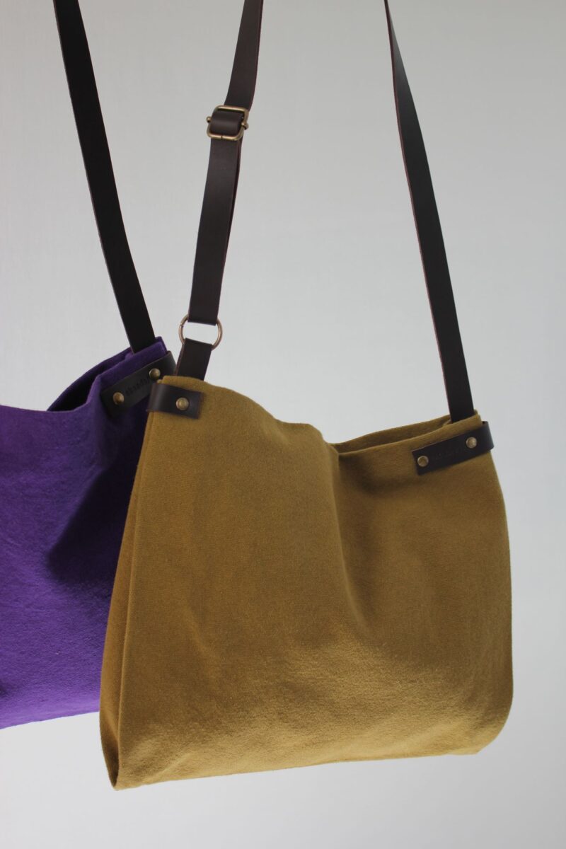 Mini crossbody plek