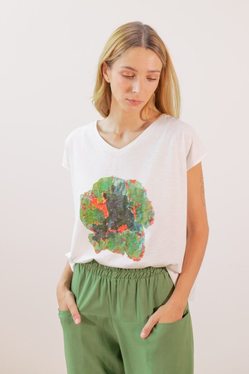 Camiseta cruda flor