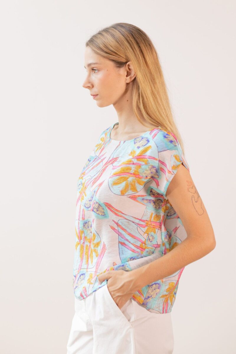 Blusa estampada flores - Imagen 4