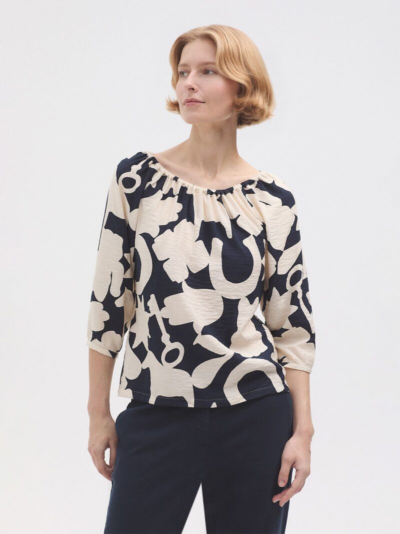 Blusa lucky charms print