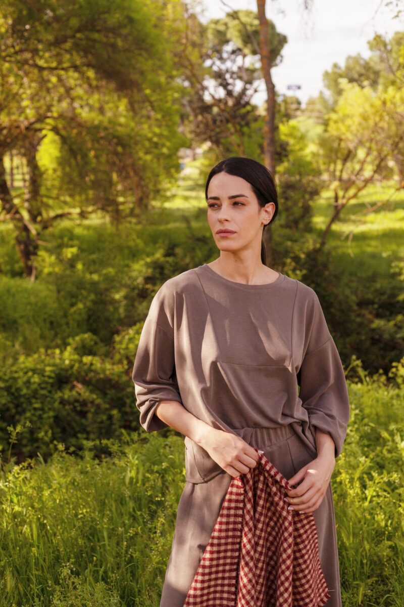 Blusa taupe - Imagen 2