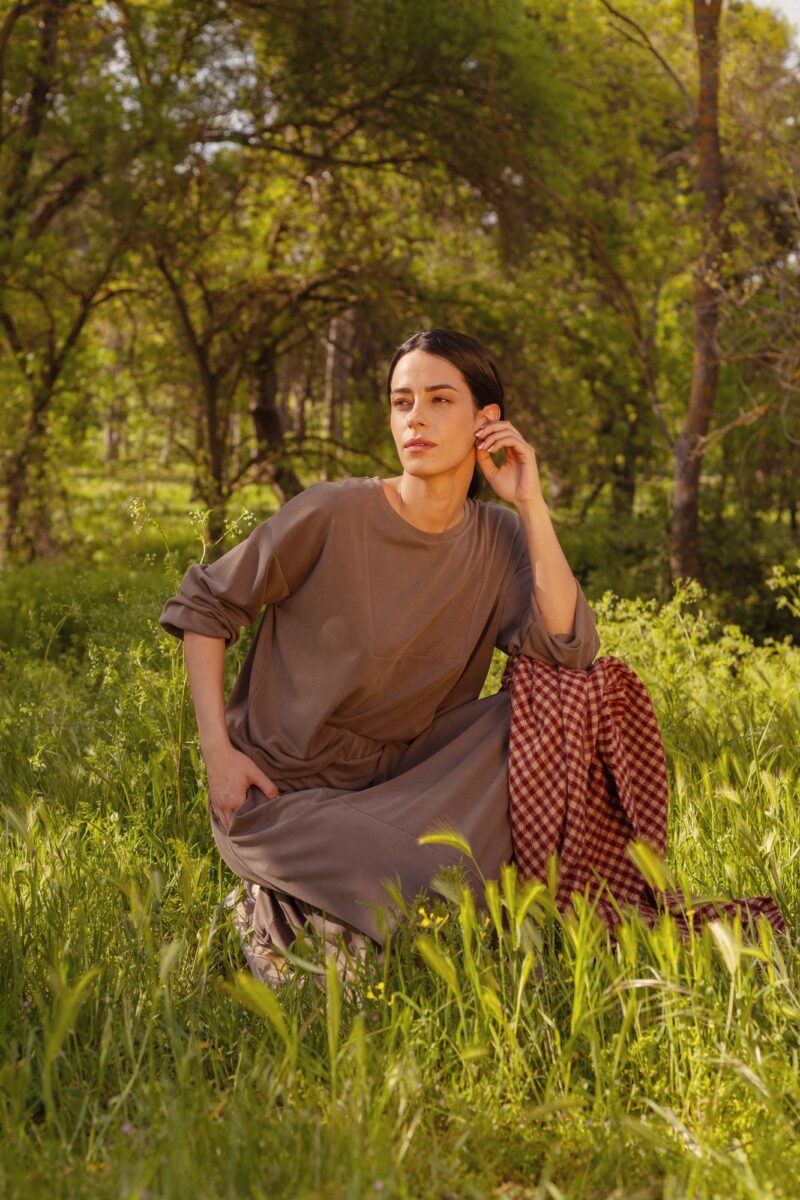 Blusa taupe - Imagen 5